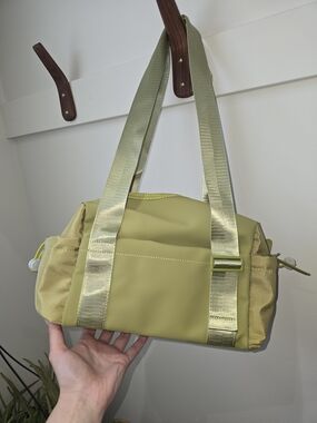 Olive Green Women's Tote Bag - Lightweight Everyday Shoulder Bag
